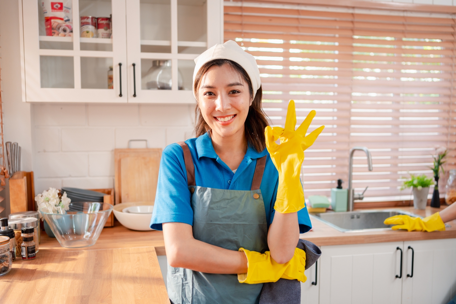 Kitchen cabinet cleaning in {{CITY}}, MI